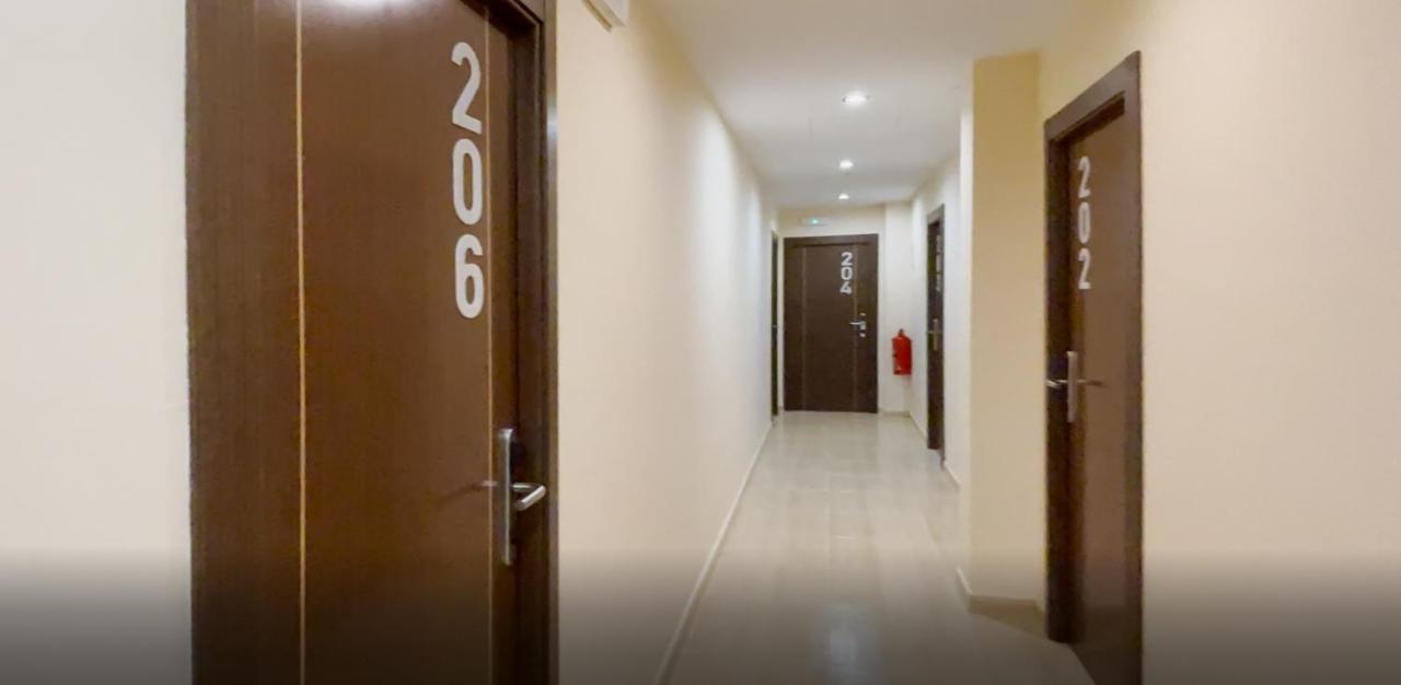 Hostal Restaurante Cuatro Caminos Cubillos del Sil Eksteriør billede